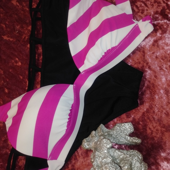 CUTEST LITTLE SUIT on a budget - Picture 3 of 10